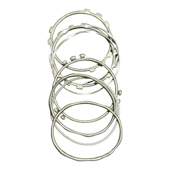 Eight Assorted Pattern Metal Bracelets Silver Women - Picture 16 of 16